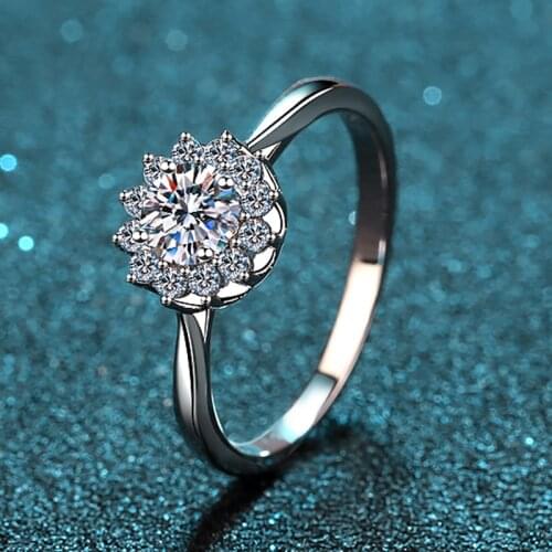 Inbeaut 925 Sterling Silver Perfect Cut Cute Snowflake Moissanite Ring Pass Diamond Test 0.5 ct Excellent Moissanite Party Rings