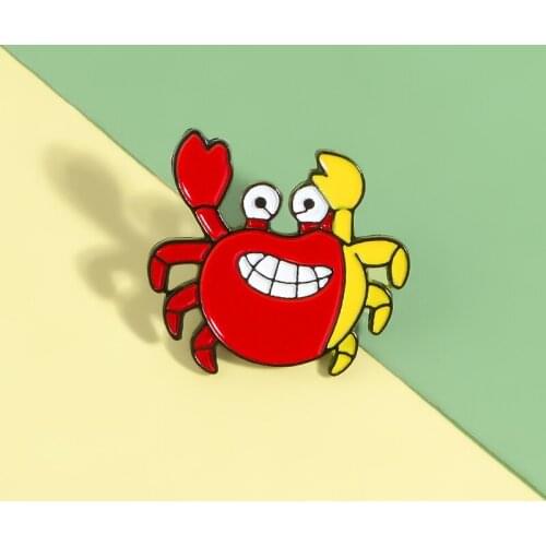 New red yellow crab cartoon enamel brooch marine animal jewelry boys and girls fun badge clothes lapel backpack gift jewelry