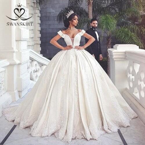 Glamorous Prom Ball Gown Wedding Dress Off Shoulder Appliques Beaded Train Bridal Gown Princess SwanSarah XZ02 Vestido de noiva