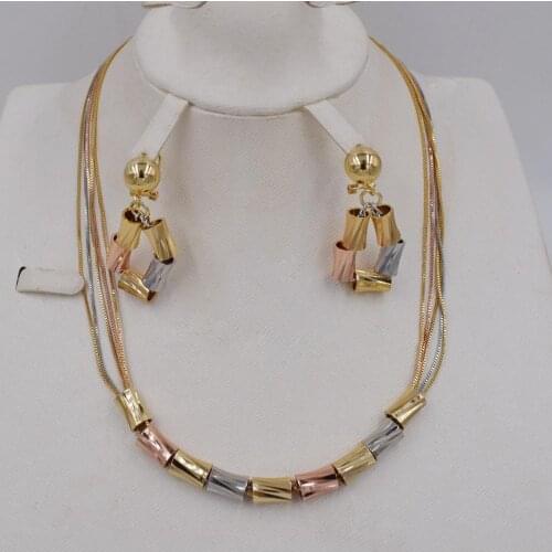 New design High Quality Dubai set 3color Gold Color Jewelry Set For Women african beads jewelry fashion jewelry