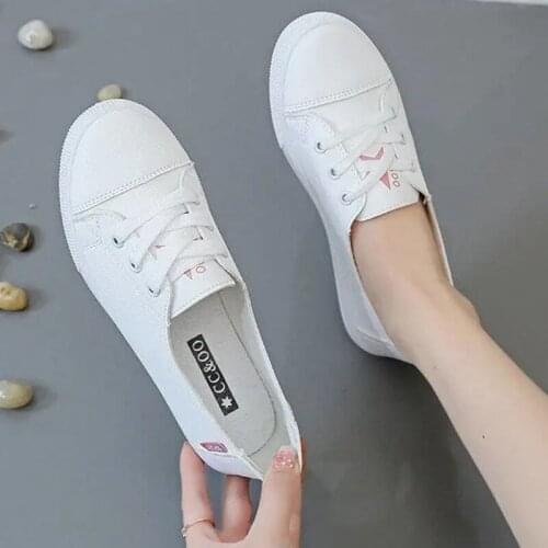 2021 Summer New Style Ladies Leather Sneakers Casual Fashion Vulcanized Shoes Lightweight Flat Shoes Women Lace-Up White Shoes