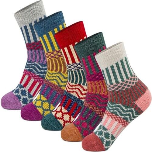 5 Pairs/Lot Winter Warmer Womens socks Thicken Thermal Wool Cashmere Snow Socks Fashion Wool Socks for Women