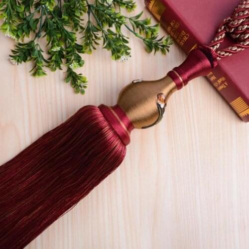 2pcs/lot Curtain Exquisite European Embroidered Lob Ligature Rope Tassel Hanging Ear Curtain Buckle Red Color Deco Wedding Room