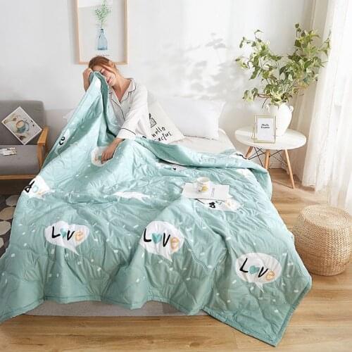 2021 New Pattern Thin Quilt Summer Comforter Microfiber Stitching Print Twin Queen Air-Condition Throws Blanket