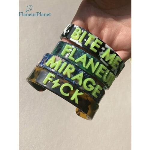 FlaneurPlanet Tortoise Rigid Bracelet with Custom Name Open Cuff Bracelet Keepsake Jewelry Brazil Hot