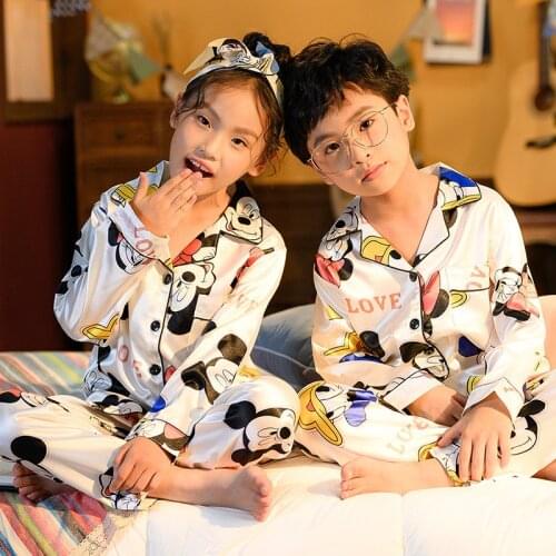 Disney cartoon Mickey Minnie autumn and winter childrens pajamas milk silk V-neck thin long-sleeved cardigan home set