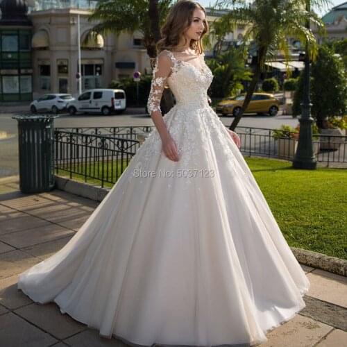 Ball Gown Wedding Dresses Tulle Three Quarter Lace Up Scoop Vestido De Noiva Bridal Wedding Gown Floor Length Robe De Mariée