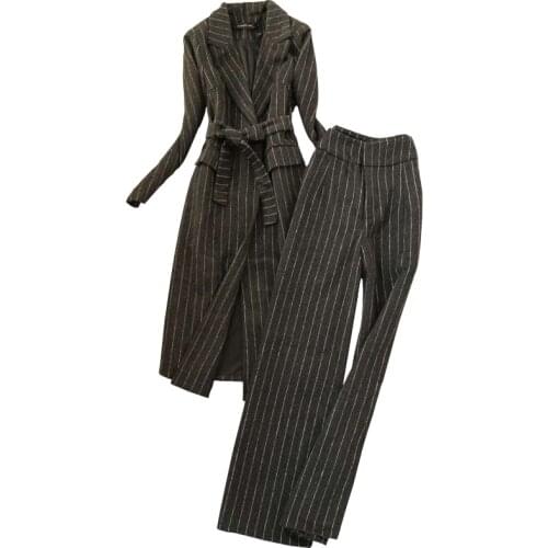 Fashion of the ladies 2019 autumn and winter new fashion striped long woolen coat coat wide leg pants High end Two-piece set