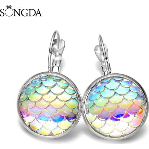 New Stylish Mermaid Scale Earrings Cute Shiny Fish Scale Resin French Hook Earrings Modern Party Jewelry for Women Girls