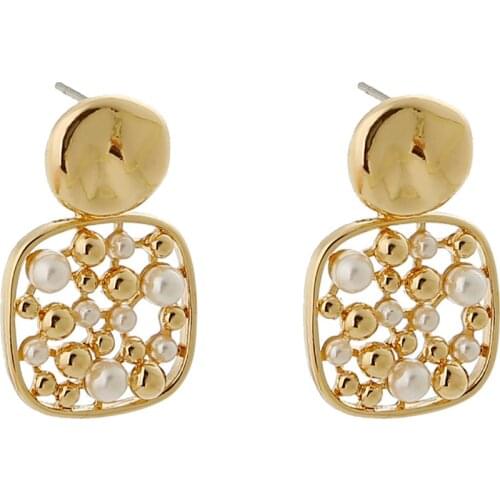 2020 New Fashion Female Elegant Cute Pearl Stud Earrings for Women Korea Earrings For Gift Jewelry Accessories