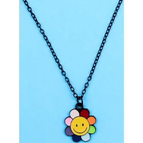 Cute Minimalist Hip Hop Sun Flower Sunflower Colorful Petals Rainbow Smiley Pendant Necklace Street Style Jewelry for women girl