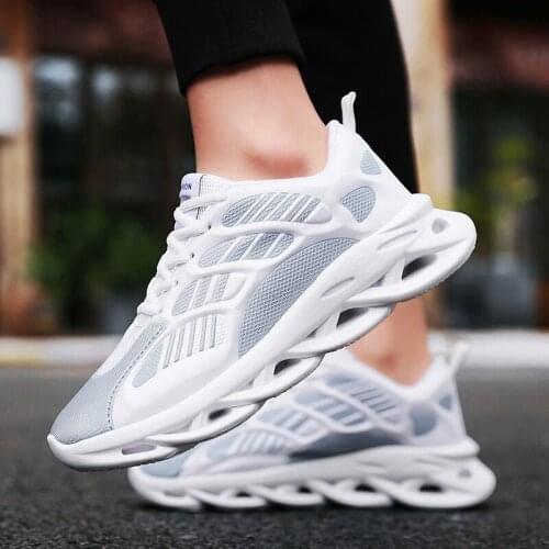 Blade Casual Shoes for men Fashion Mesh Light Breathable Sport Running Jogging Shoes Zapatos De Hombre Man Sneakers Plus Size