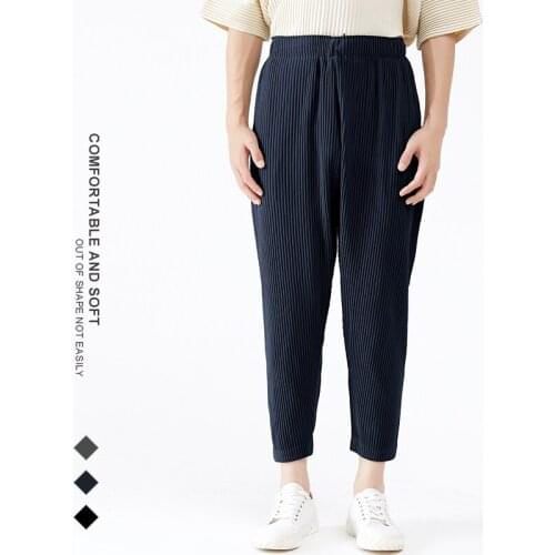 天裴褶皱 Mens Fashion Pants