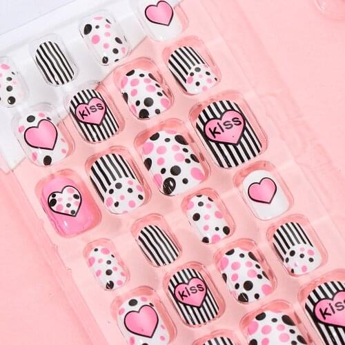 24Pcs/Lot Candy False Nail Detachable Press On Children Cartoon Full Cover Kid Glue Self Fake Nail Art for Girls Manicure Tips