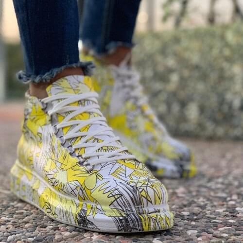 Chekich Unisex Sport Boots White Color Yellow & Black Pattern Faux Leather Sneakers Lace Up 36-45 Sizes Print Winter Season Casual Shoes for Men and Women 2021 Fashion Office Lightweight Breathable Multicolor CH265 V3