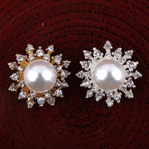 50pcs Shiny flower metal rhinestone button crystal button Flat and shank back pearl buttons Gold