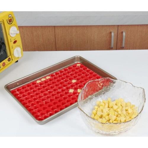 Non Stick Silicone Baking Accessories 3D DIY Mini Heart Mold Pet Dog Cat Cookie Chocolate Mould Fondant Cake Decorating Tools