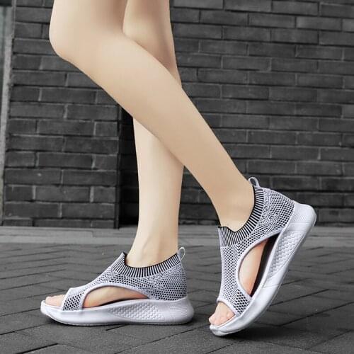 Lightweight Shoes Sandals Women Mesh Beach Shoes Comfortable Summer Womens Shoes Black White Pink Fashion Flat Sandals Women