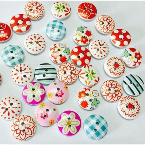 New Arrival 100pcs Mixed Wood Buttons 2 Holes White Flower Round Pattern Sewing Scrapbooking The all-match