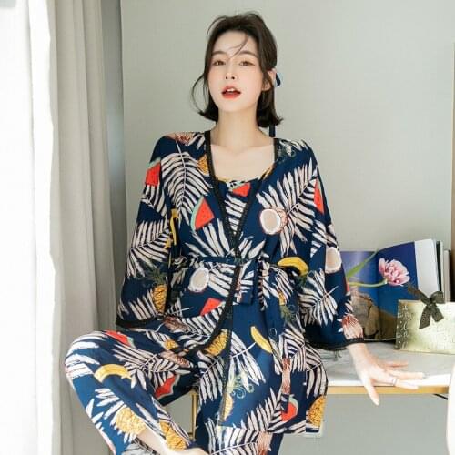 Womens Cotton Silk Three-Piece Suit Spring and Autumn Summer Cotton Silk Home Clothing Pajamas Suit