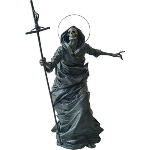 Creative Skull Statue Resin Figurine With Gothic Greatsword Skeleton Statue Home Office Bar Ornament Crafts Party Decoration