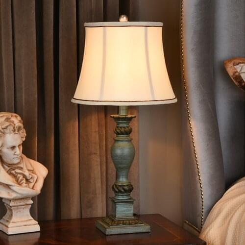 European-style retro resin desk lamp living room bedside lamp Mediterranean simple LED make old desk lamp free shipping