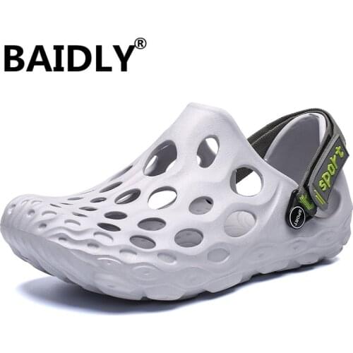 Garden Shoes For Men Breathable Quick Drying Summer Sandals Fashion Cool Beach Slippers Jelly Shoes Men Clogs Foam Runner