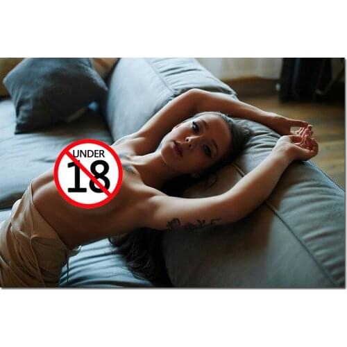 Sexy Beauty on the Sofa Canvas Paintings Simple Wall Art Postrs and Prints Pictures for Living Room Home Decor