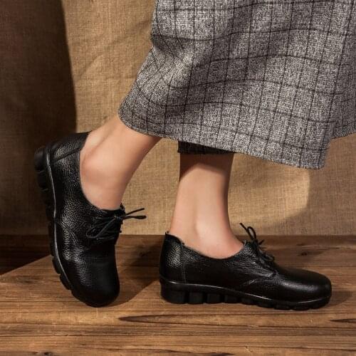 TarVinci Women's Moccasins