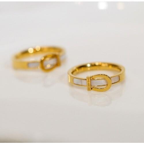 YUN RUO Elegant 18k Golden White Shell Belt Buckle Light Luxury Vintage Female Titanium Steel Ring Couple Jewelry Never Fade
