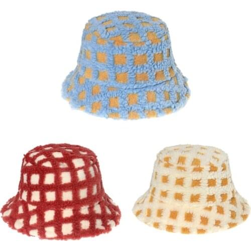 L5YA Small Fresh Cute Grid Fisherman Hat Lattice Plush Basin Hat Autumn Winter Warm CapTrend Fluffy Casual Outdoor Trend
