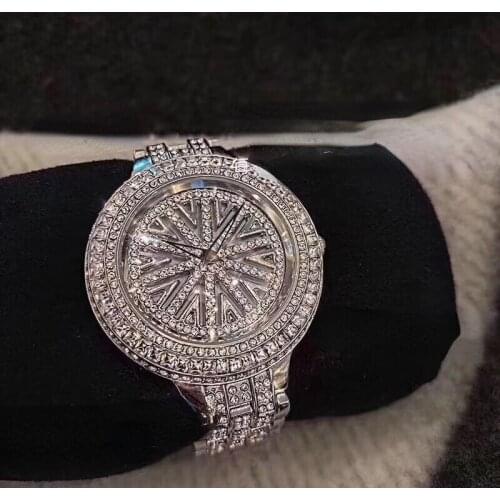 Olika Fashion Women Watches