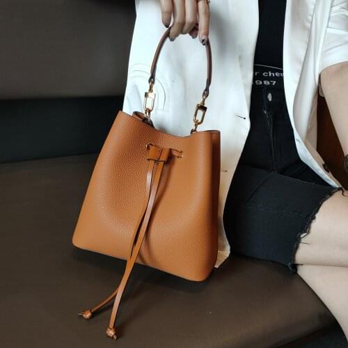 2021 New Design Leather Large Capacity Bucket Bag Fashion Messenger Bag Multifunctional Tote Handbag Bag For Women