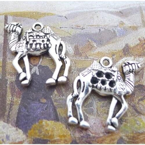 Newest 8Pieces 21*24mm Mixed Alloy Antique Silver Color Desert Camel Charms Bracelet Pendant Accessory For DIY Jewelry Making