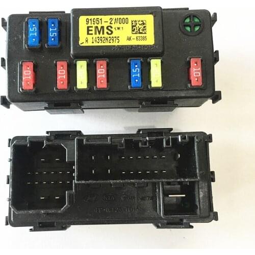 1pcs 12V car fuse box 91951-2W000 with 9 fuses