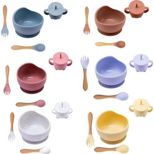 4PCS/SET Silicone Baby Feeding Bowl Tableware BPA Free Waterproof Spoon Non-Slip Crockery Silicone Dishes for Baby Tableware