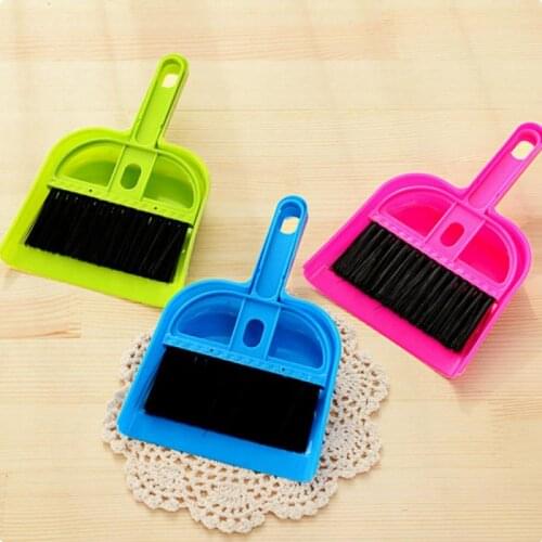 Hot Sale Fashion Product Mini Sleepwear Desktop Sweep Small Broom Dustpan Pet Cleaning Brush pets accessories Pet Grooming