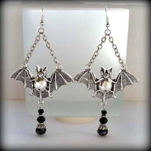Hanging Bats, Gothic, Halloween Earrings,Gothic Bat Earrings Halloween Bat Earrings personality Bat Dangle Earring