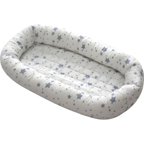 The New Multifunctional Crib Middle Bed Portable Removable and Washable Uterine Bionic Bed Is Safe Practical and Convenient