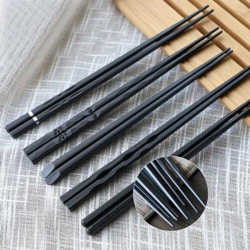 1Pair Japanese chopsticks Black Sushi Fast Food Noodles chop sticks Korean Tableware Kitchen Bar Supplies Chinese Cutlery