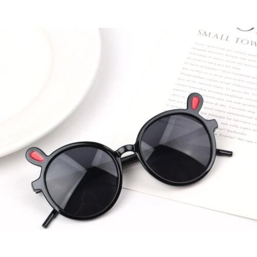 Portable Protective Patchwork Sunglasses Solid Color Scratch Resistant Wearing Sun Glasses For Children