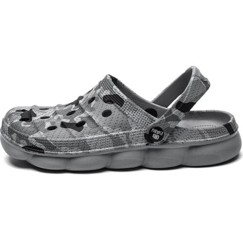 2021 Summer Mens Soft Slippers Clogs Slip-On Garden Shoes Breathable Sandals Male Beach Water Shoes Flip-Flops Quick Dry Slides