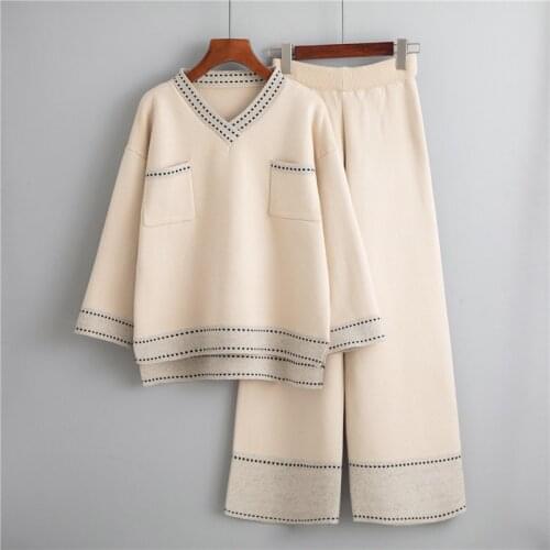 A Fairy Female Leisure Wide-legged Pants Suit New Winter Western Style Fashion Sweater Loose Web Celebrity Two-piece Outfit