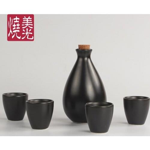 Ceramic wine pot porcelain Japanese style sake pot clear wineware white spirit one bottle four cups set