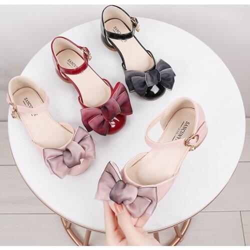 2020 Korean Style Childrens Sandals Big Childrens New Girls Bow Sandals Buckle Baotou Sandals Dropshipping