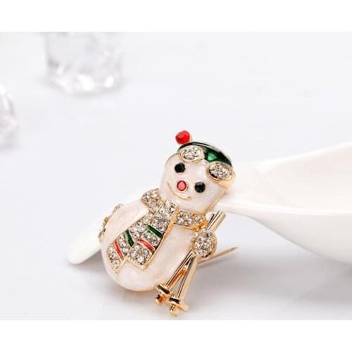 Snowman Brooches Pins for Women Family Gift Home Decoration Jewelry Clothing Decorative Accessories