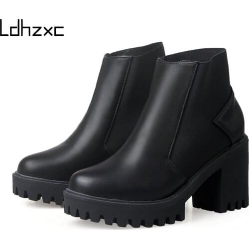 LDHZXC Fashion Design Women High Heeled Shoes Black Colors Platform Female Motorcycle Boots Round Toe Fur Winter Boots