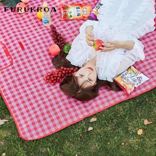 Camping Mat Soft Waterproof Blanket Outdoor Folding Beach Picnic Mat Plaid Foldable Portable Pad Thicken Baby Climb Mat X311B