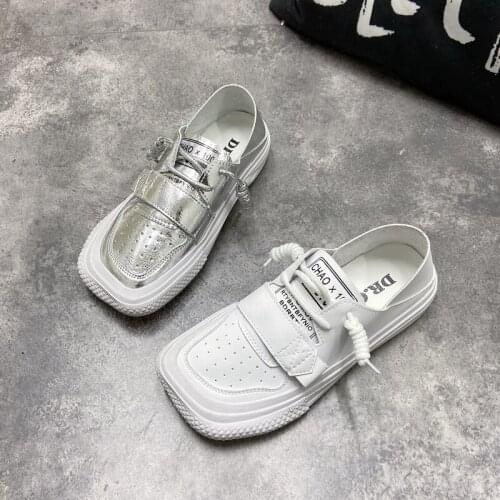 2021 spring and autumn womens new Korean version of the simple square-toe white shoes flat-bottom lace-up all-match