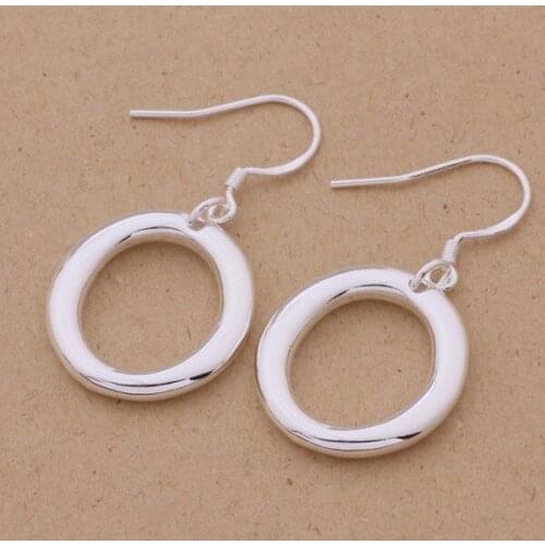 AE217 Hot sterling earrings , fashion jewelry , The classic ring /ccqaktxa amwajeda silver color